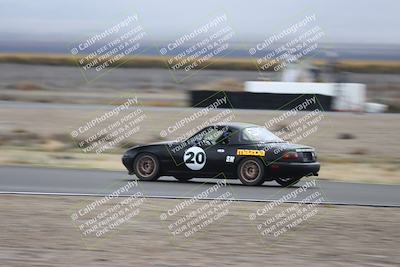 media/Nov-16-2025-CalClub SCCA (Sun) [[2975c16dfc]]/Group 1/Turn 9/